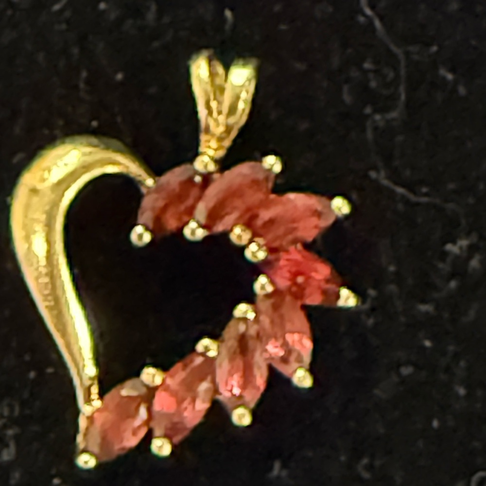Elegant Gold and Red Heart Pendant